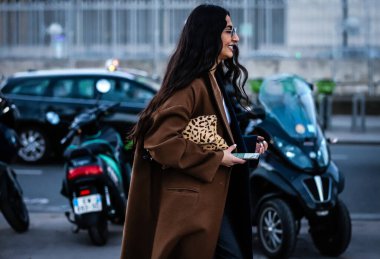 Sokak Tarzı, Sonbahar Kış 2019, Paris Moda Haftası, Fransa - 26 