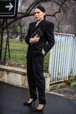 Sokak Tarzı, Sonbahar Kış 2019, Paris Moda Haftası, Fransa - 01 