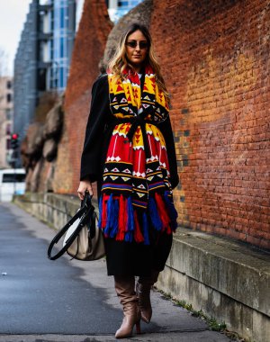 Sokak Tarzı, Sonbahar Kış 2019, Paris Moda Haftası, Fransa - 01 