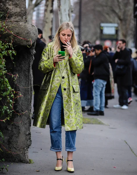 Gatustil, Höstvinter 2019, Paris Fashion Week, Frankrike - 01 — Stockfoto