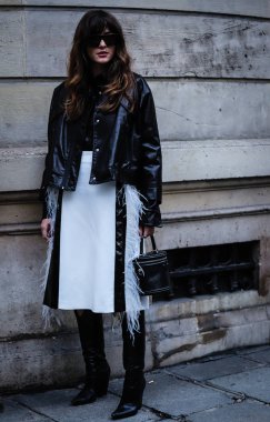 Sokak Tarzı, Sonbahar Kış 2019, Paris Moda Haftası, Fransa - 02 