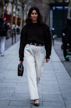 Sokak Tarzı, Sonbahar Kış 2019, Paris Moda Haftası, Fransa - 02 