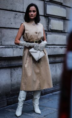 Sokak Tarzı, Sonbahar Kış 2019, Paris Moda Haftası, Fransa - 02 