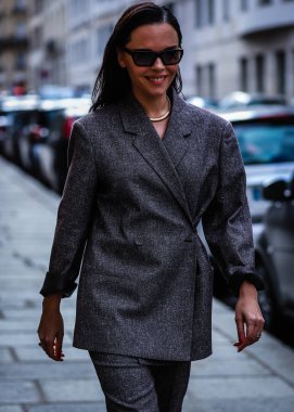 Sokak Tarzı, Sonbahar Kış 2019, Paris Moda Haftası, Fransa - 02 