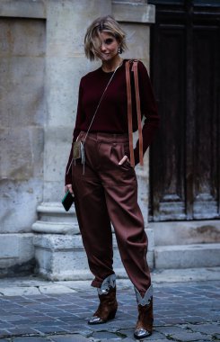 Sokak Tarzı, Sonbahar Kış 2019, Paris Moda Haftası, Fransa - 03 