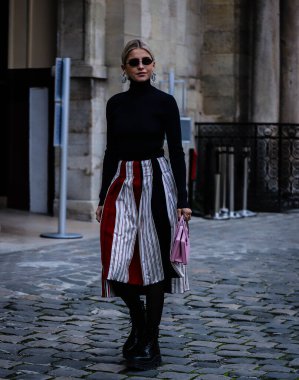 Sokak Tarzı, Sonbahar Kış 2019, Paris Moda Haftası, Fransa - 03 
