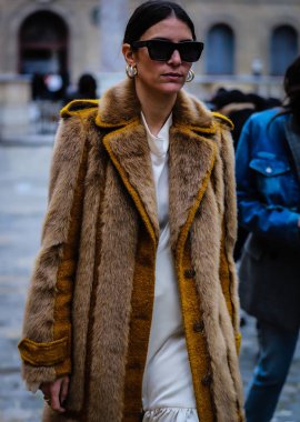 Sokak Tarzı, Sonbahar Kış 2019, Paris Moda Haftası, Fransa - 03 