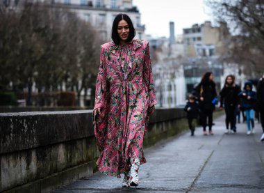 Sokak Tarzı, Sonbahar Kış 2019, Paris Moda Haftası, Fransa - 03 