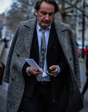 Sokak Tarzı, Sonbahar Kış 2019, Paris Moda Haftası, Fransa - 03 