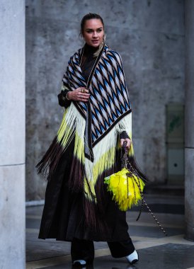 Sokak Tarzı, Sonbahar Kış 2019, Paris Moda Haftası, Fransa - 04 