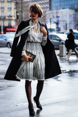 Sokak Tarzı, Sonbahar Kış 2019, Paris Moda Haftası, Fransa - 04 