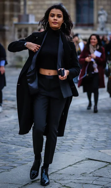 Street Style, Fall Winter 2019, Paris Fashion Week, Francie - 03 — Stock fotografie