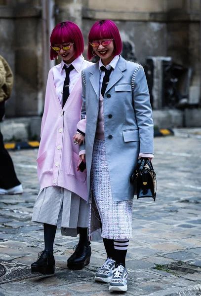 Street Style, høsten 2019, Paris Fashion Week, Frankrike - 03 – stockfoto