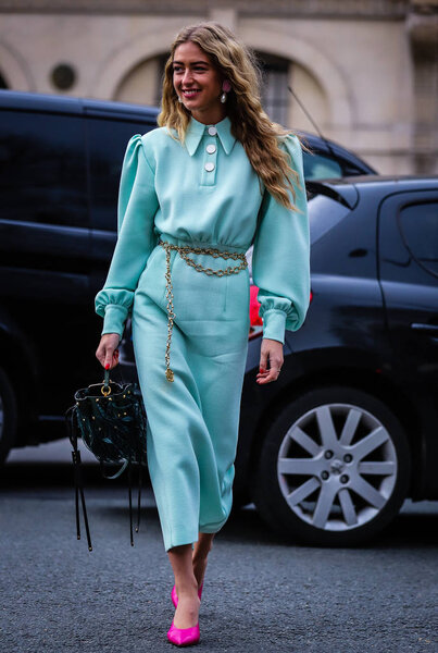 Street Style, Fall Winter 2019, Paris Fashion Week, France - 03 