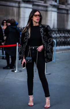 Sokak Tarzı, Sonbahar Kış 2019, Paris Moda Haftası, Fransa - 28 
