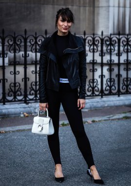 Sokak Tarzı, Sonbahar Kış 2019, Paris Moda Haftası, Fransa - 28 