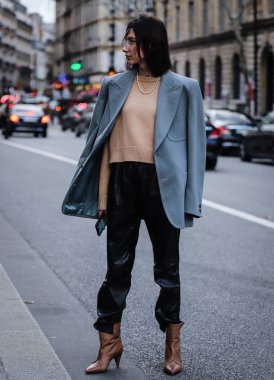 Sokak Tarzı, Sonbahar Kış 2019, Paris Moda Haftası, Fransa - 28 