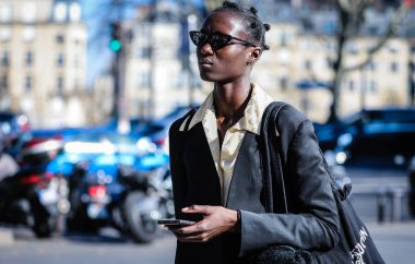 Sokak Tarzı, Sonbahar Kış 2019, Paris Moda Haftası, Fransa - 27 