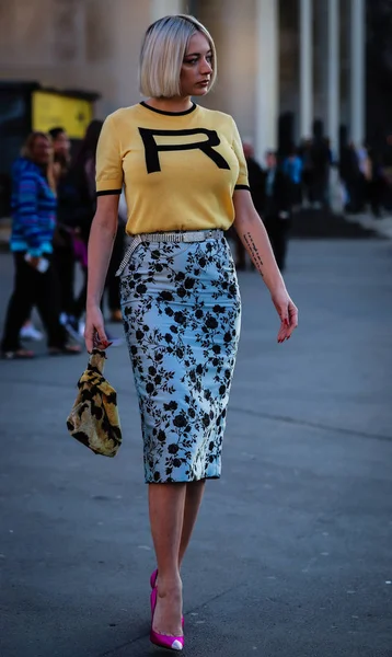 Sokak Tarzı, Sonbahar Kış 2019, Paris Moda Haftası, Fransa - 27 