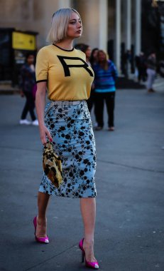 Sokak Tarzı, Sonbahar Kış 2019, Paris Moda Haftası, Fransa - 27 