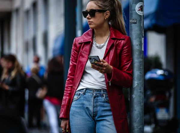 Milán Italia Septiembre 2019 Mujer Calle Durante Semana Moda Milán — Foto de Stock