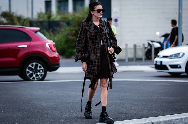 Milan Italia September 2019 Madelynn Furlong Jalan Selama Milan Fashion — Stok Foto