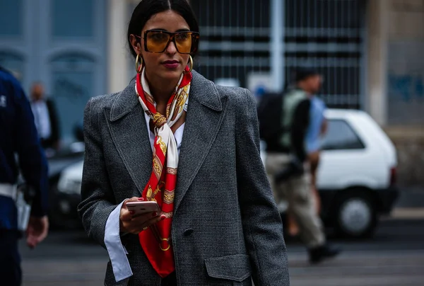意大利米兰 2019年9月19日 在米兰时装周期间 贝蒂娜 鲁尼出现在街头 — 图库照片