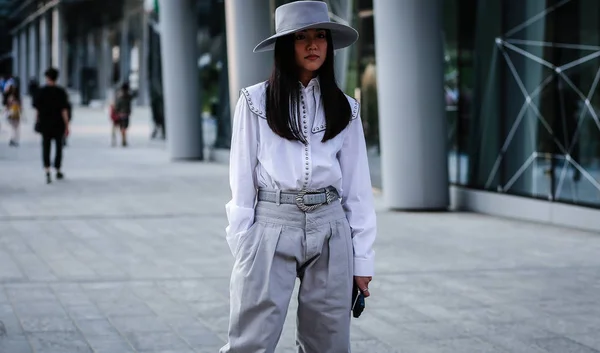 Milán Italia Septiembre 2019 Yoyo Cao Calle Durante Semana Moda — Foto de Stock