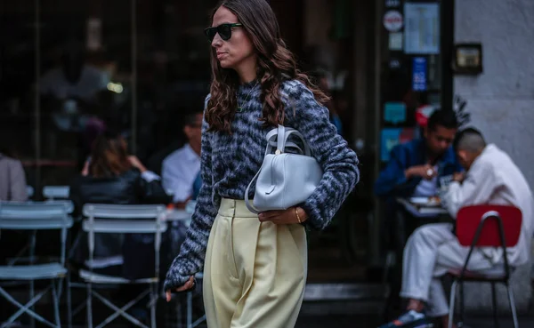 意大利米兰 2019年9月19日 在米兰时装周期间 Erika Boldrin出现在街上 — 图库照片