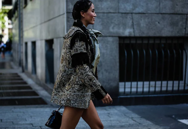 意大利米兰 2019年9月20日 米兰时装周期间 塔玛拉 卡里尼奇出现在街头 — 图库照片