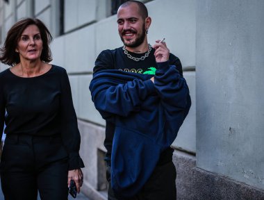 Milan, İtalya - 20 Eylül 2019: Milano Moda Haftası 'nda Marc Goehring sokakta.