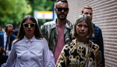 Milan, İtalya - 19 Eylül 2019: Milano Moda Haftası sırasında Federico Rocca sokakta.