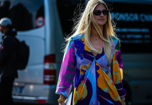 Milan Itália Setembro 2019 Mulheres Rua Durante Milan Fashion Week — Fotografia de Stock