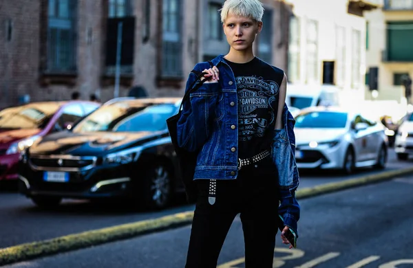 Milan Itália Setembro 2019 Modelo Rua Durante Milan Fashion Week — Fotografia de Stock