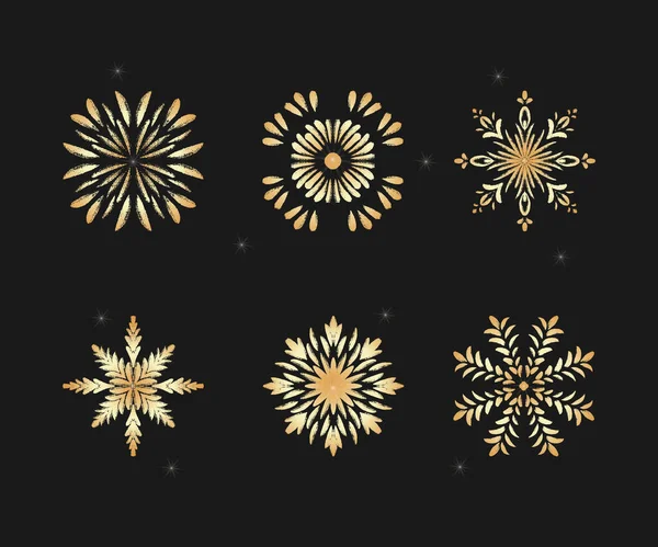 Vector goud sneeuwvlok set, doodle decor elementen. — Stockvector