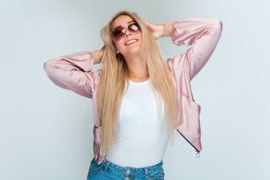 Beyaz arka plan üzerinde