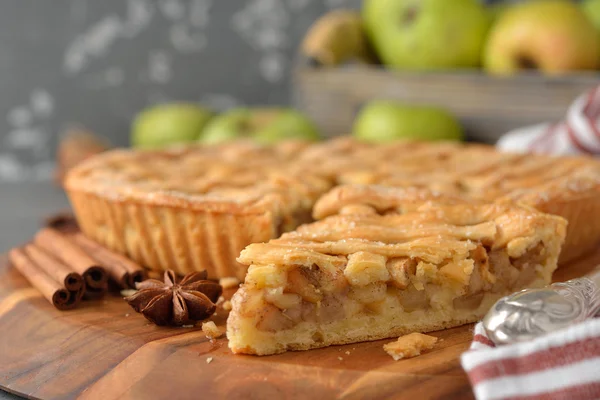 Almás pite fahéjjal — Stock Fotó