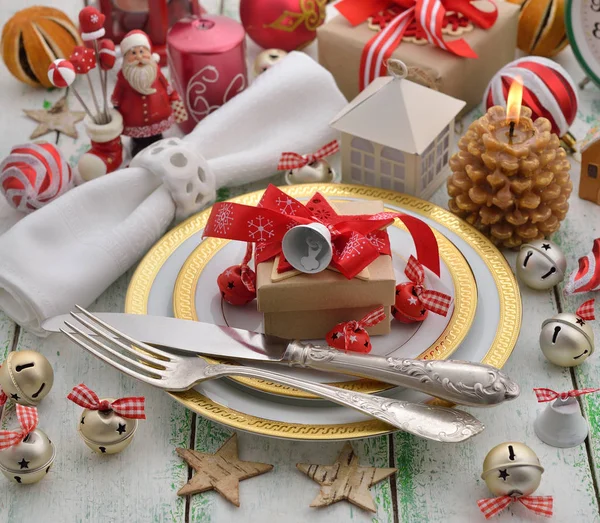 Festive dishes and decorations — Stock Photo, Image