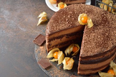Çikolatalı mousse kek