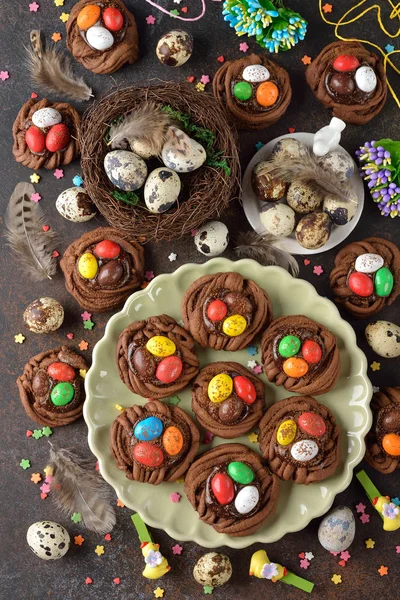 Koekjes chocolade Pasen nest — Stockfoto