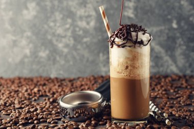 Soğuk frappe kremalı kahve