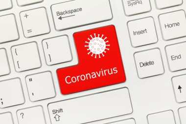 Beyaz kavramsal klavyede yakın plan görünüm - Coronavirus (kırmızı tuş)