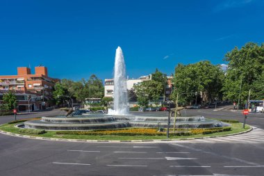 Madrid, İspanya - 17 Haziran: Yunus su çeşme Meydanı s