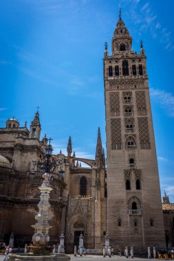 Sevilla, İspanya, Avrupa'nın Giralda çan kulesi