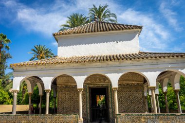 Sevilla, İspanya - 19 Haziran: Alcazar Bahçe Kraliçe'nin Oda ile