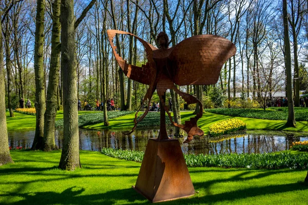 Lisse, Pays-Bas - 17 avril : The Keukenhoff Tulip Gardens on — Photo