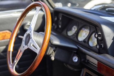 San Diego, Ca/Amerika Birleşik Devletleri - 15 Ekim 2016: San Diego arabalar ve kahve araba Fuarı