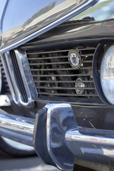 San Diego, Ca/Amerika Birleşik Devletleri - 15 Ekim 2016: San Diego arabalar ve kahve araba Fuarı