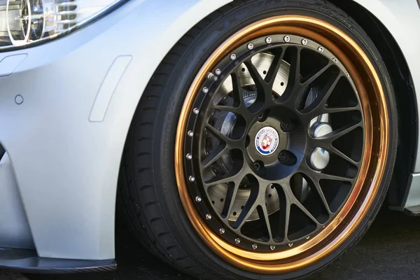 San Diego, Ca/Amerika Birleşik Devletleri - 15 Ekim 2016: San Diego arabalar ve kahve araba Fuarı