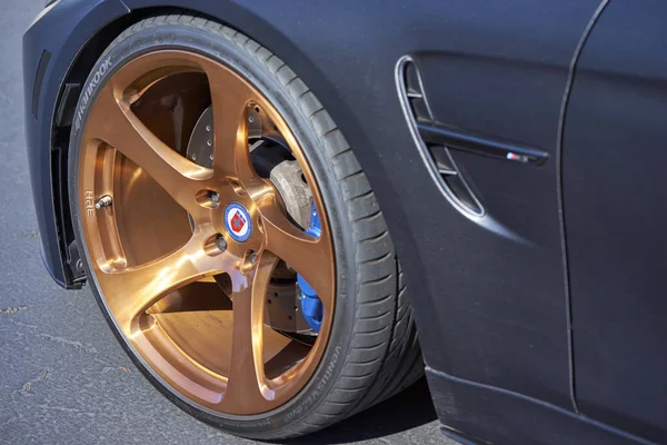 San Diego, Ca/Amerika Birleşik Devletleri - 15 Ekim 2016: San Diego arabalar ve kahve araba Fuarı